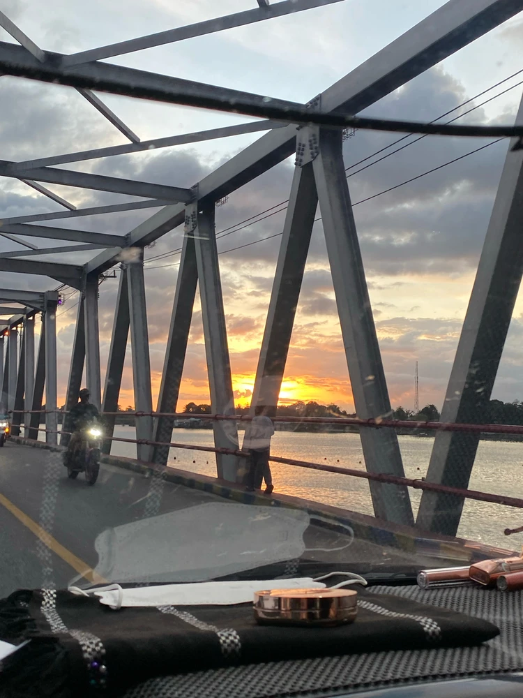 GIF uploaded by shandra clarissa