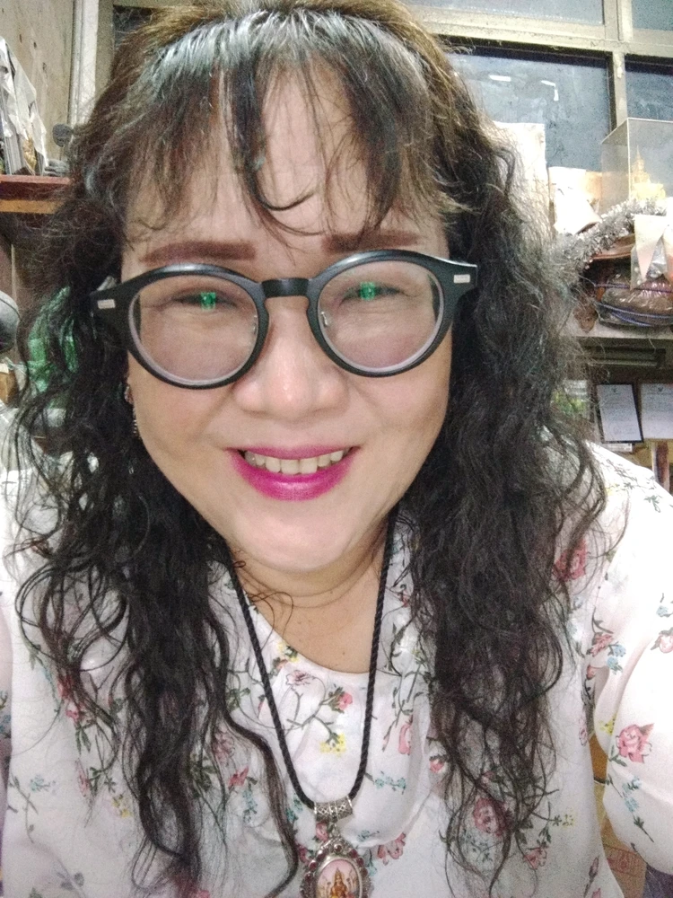 GIF uploaded by ANNA
