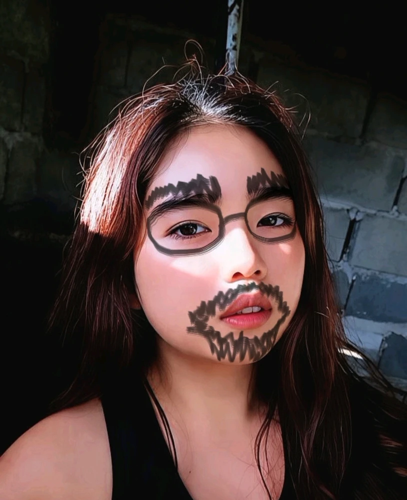 GIF uploaded by Collaine