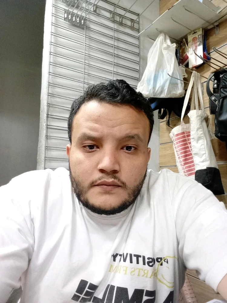 GIF įkėlė Mohamed