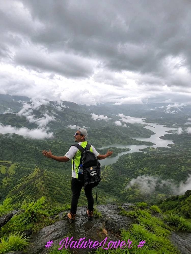 GIF uploaded by Mihir Jariwala