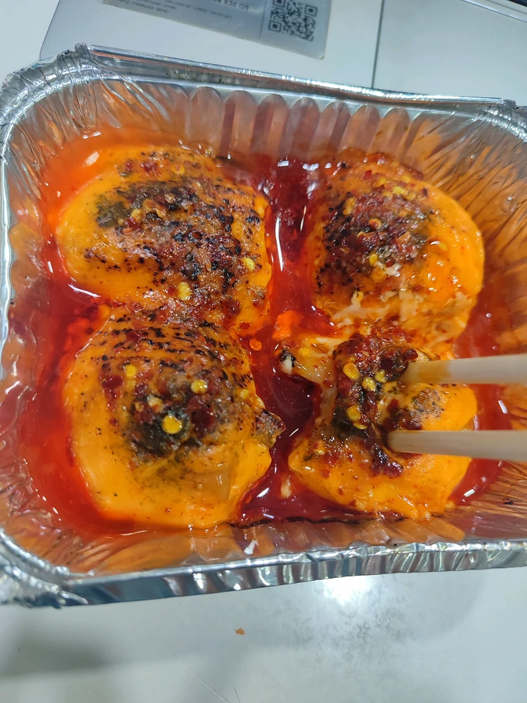 GIF uploaded by Syifa