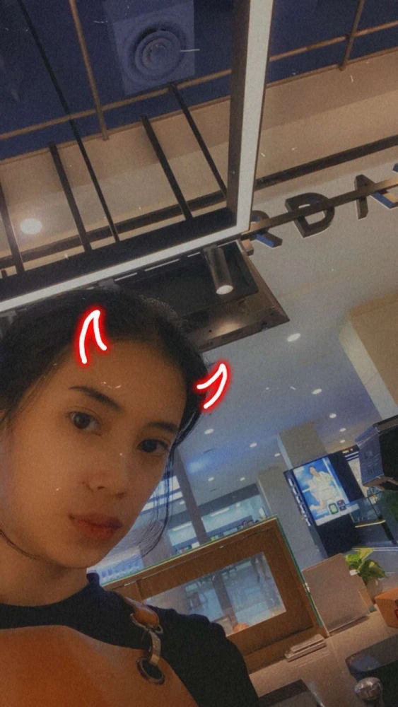 GIF uploaded by Geuis Mira Dewi