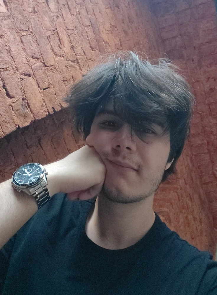 GIF gi-upload ni Barış