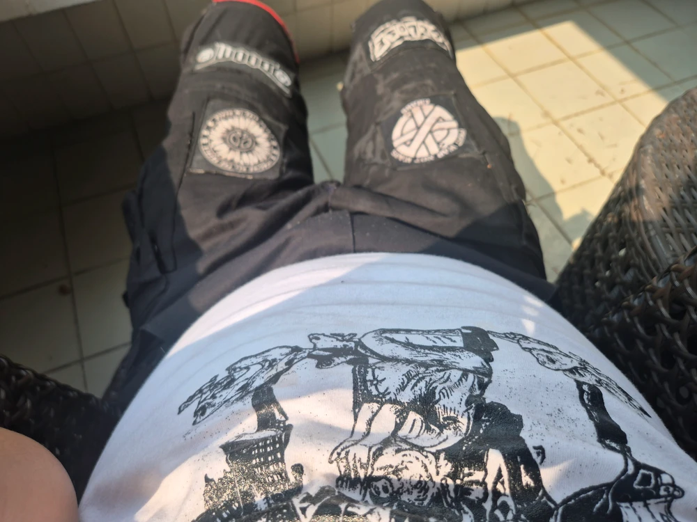 GIF yashyizweho na HakimHawkins