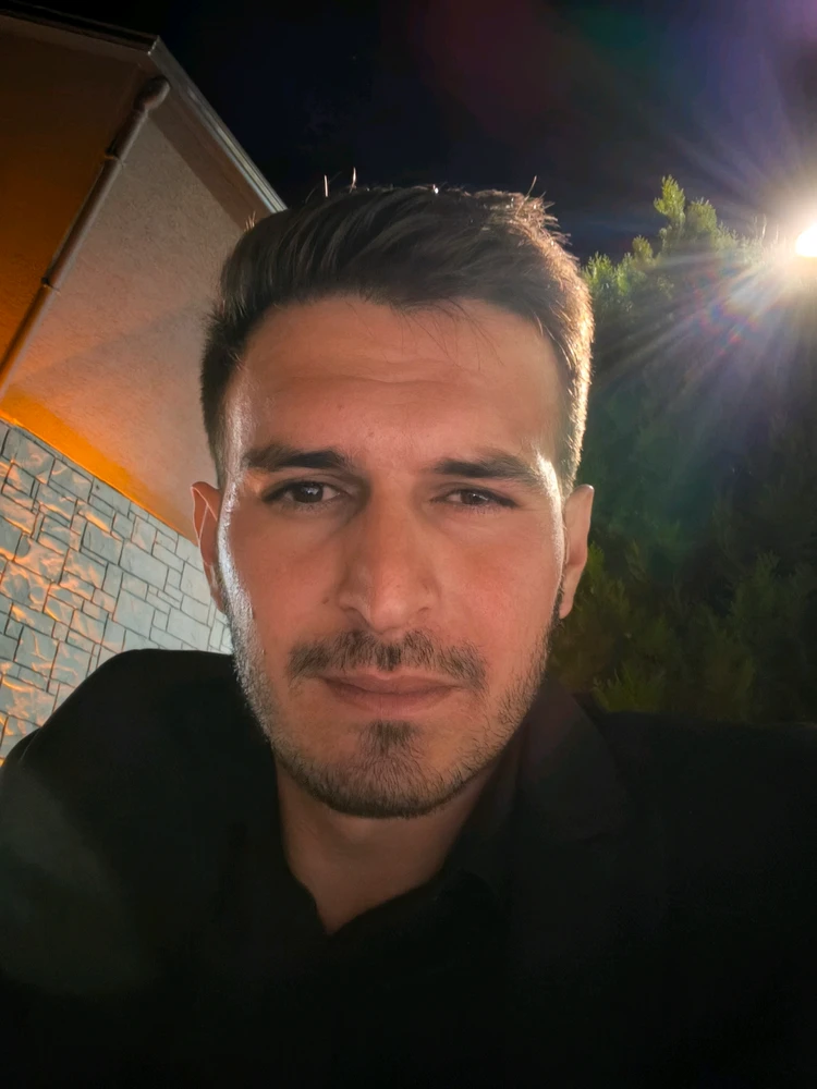 Ömer അപ്‌ലോഡ് ചെയ്ത GIF