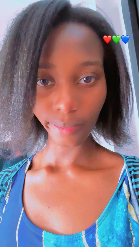 GIF nke Yvonne bugoro