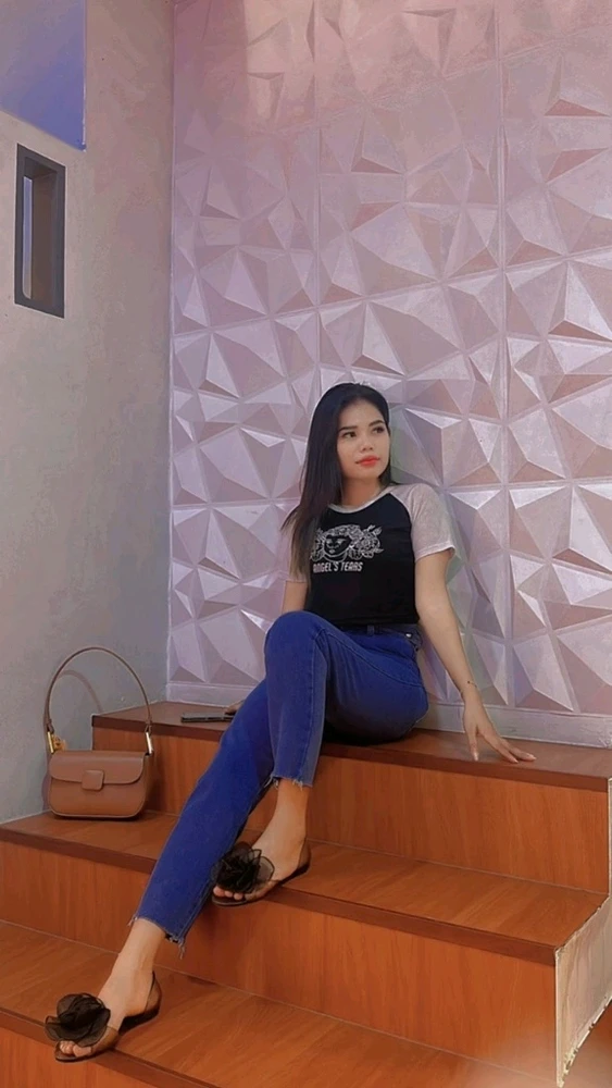 Sofia ਵੱਲੋਂ ਅੱਪਲੋਡ ਕੀਤਾ GIF