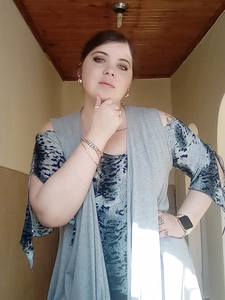 Pheonix نے GIF اپ لوڈ کی