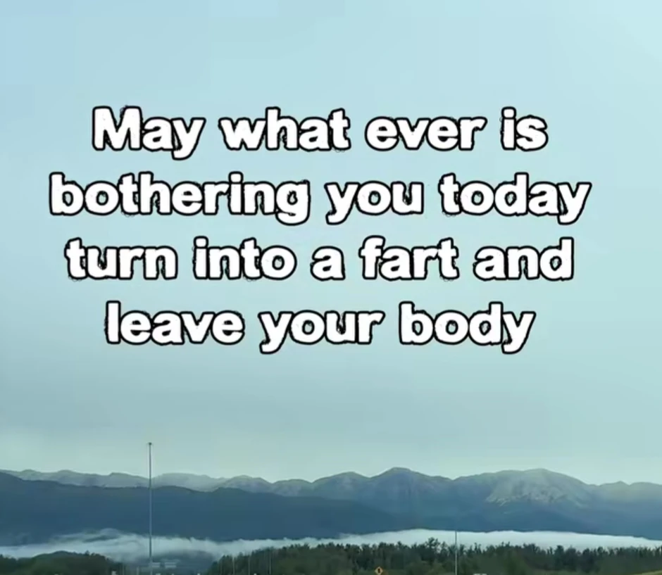 GIF augšupielādēja Melanie