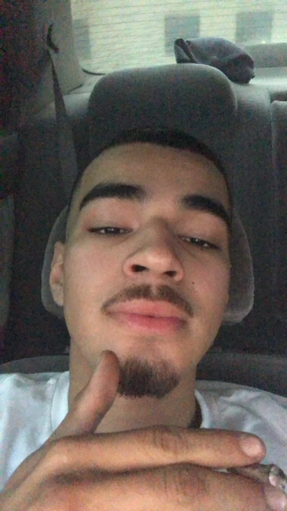 GIF pujat per Josue