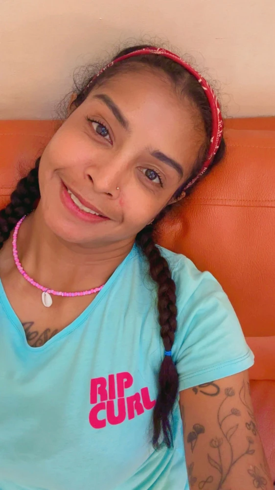 GIF eropgeluede vum Claudia