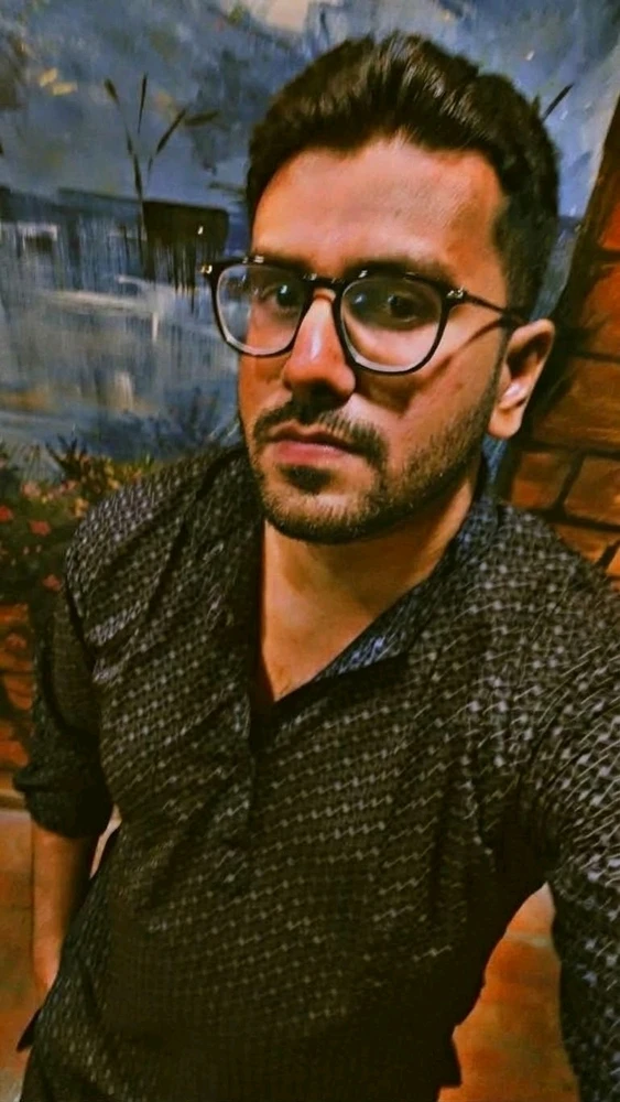 GIF dodany przez Rahul