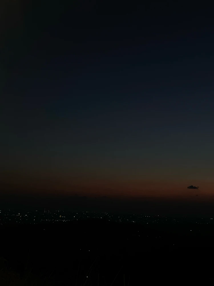 GIF eropgeluede vum dyana