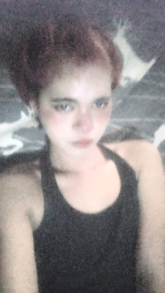 Imaj MochiFemboi mete a