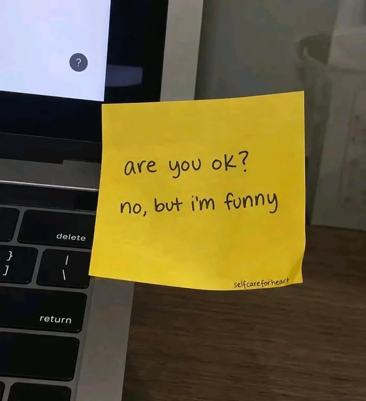 GIF ilipakiwa na Ruth