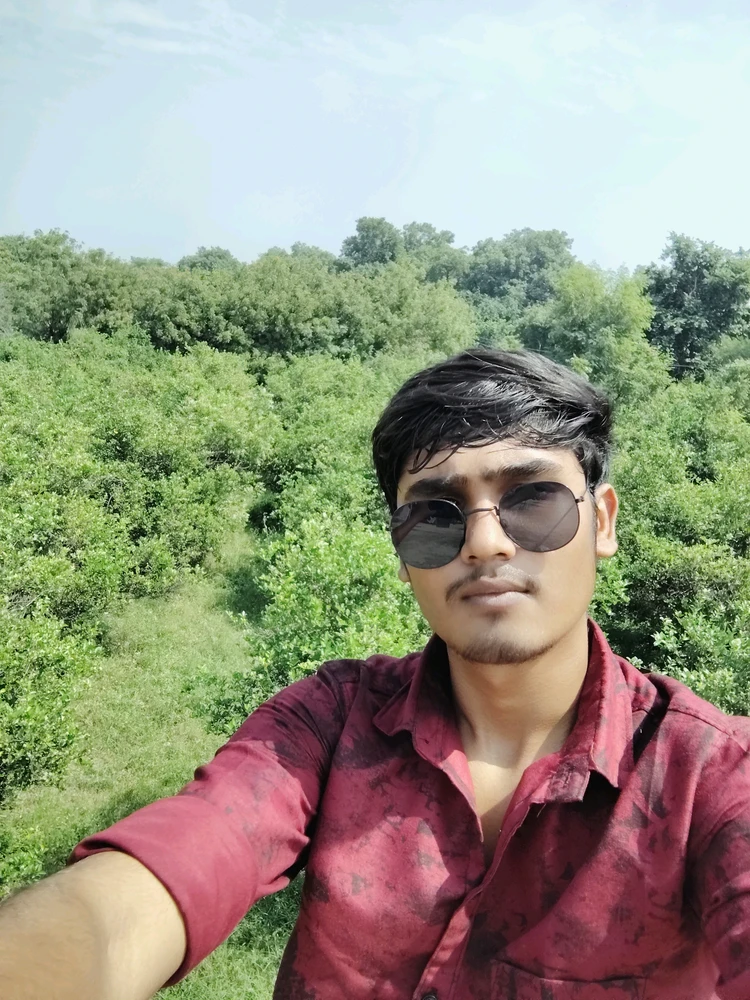 GIF nke Nilesh bugoro
