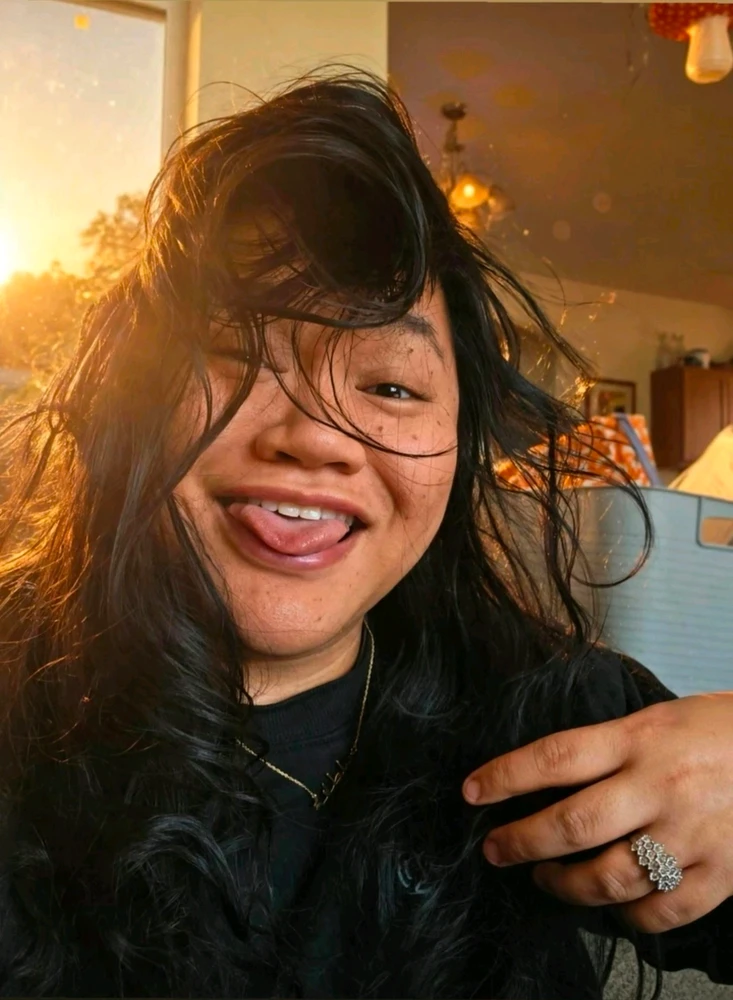 GIF uploaded by Ari