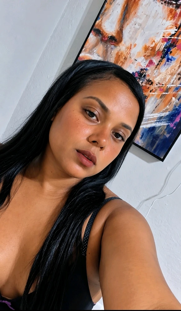 GIF eropgeluede vum Cristal Alex