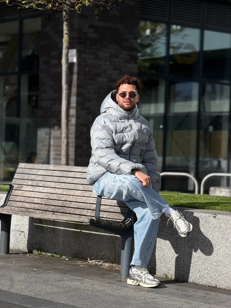 Bild hochgeladen von Mustafa