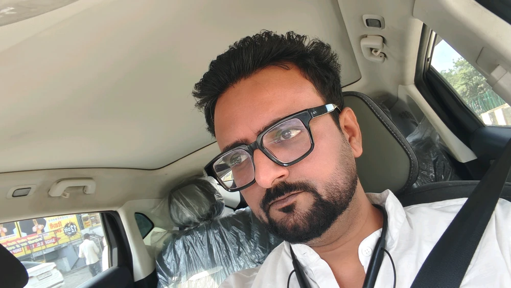 Munish అప్‌లోడ్ చేసిన GIF