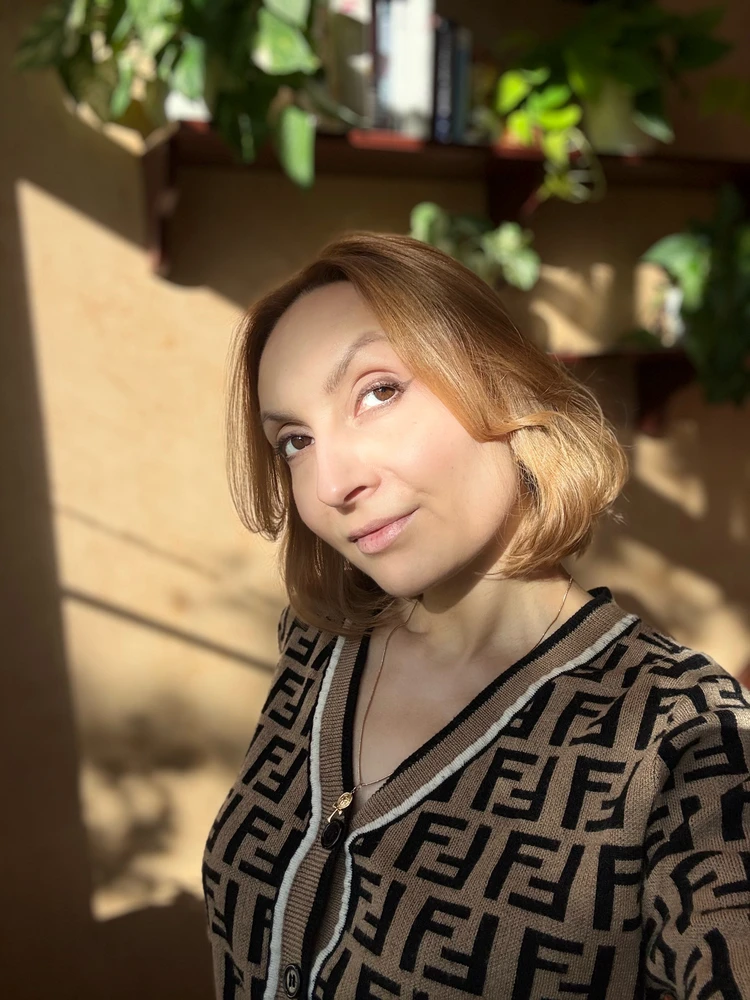 GIF nahral Alena