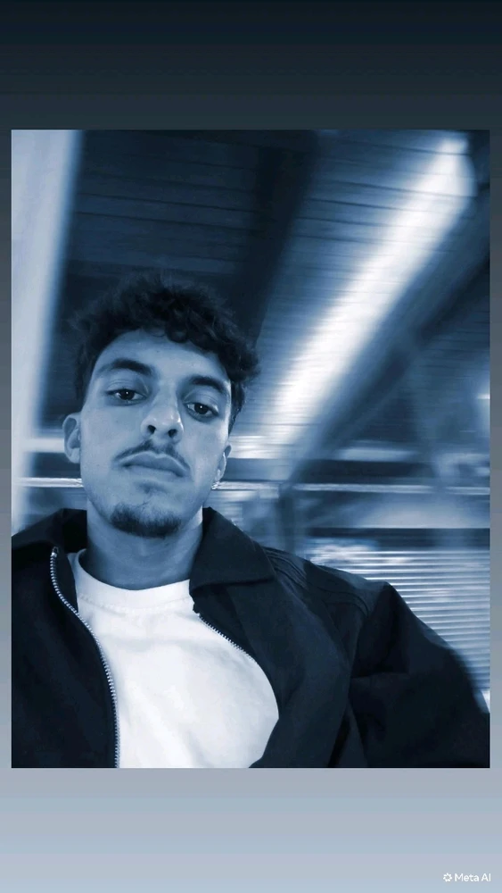 GIF diunggah dening Hamza