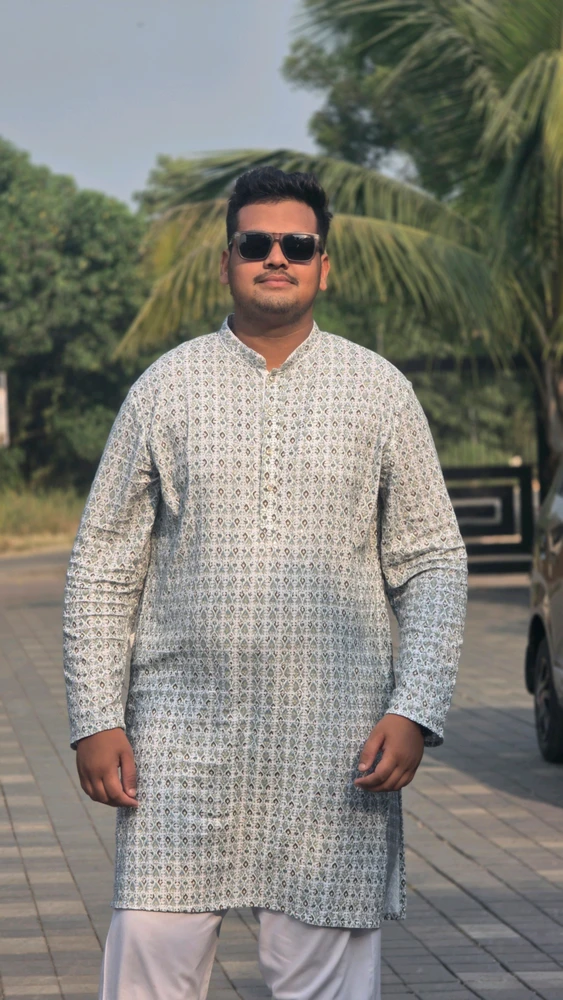 Aayush laadis üles pildi