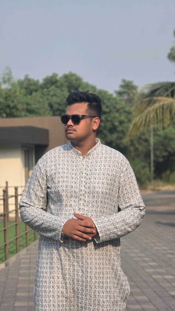 Aayush laadis üles pildi