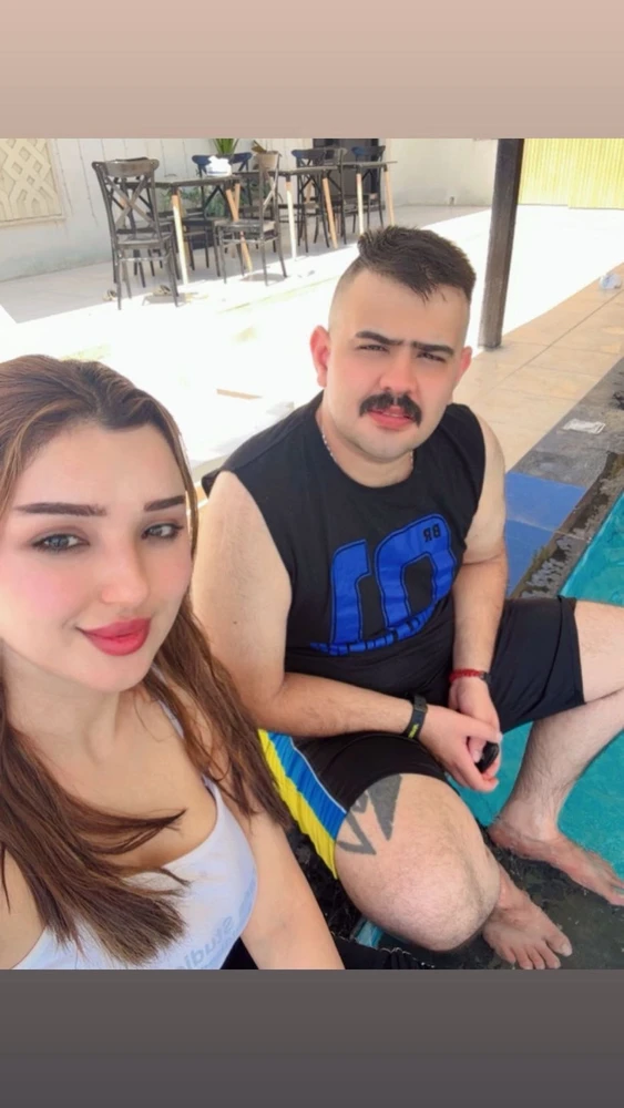 GIF naložil Mustafa
