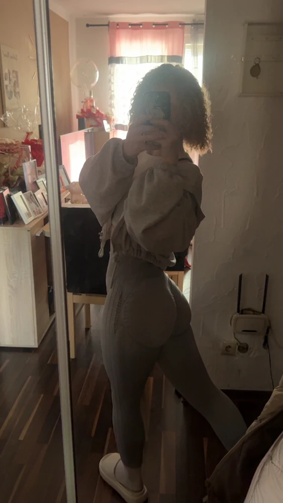 Bild eropgeluede vum Aleksandra