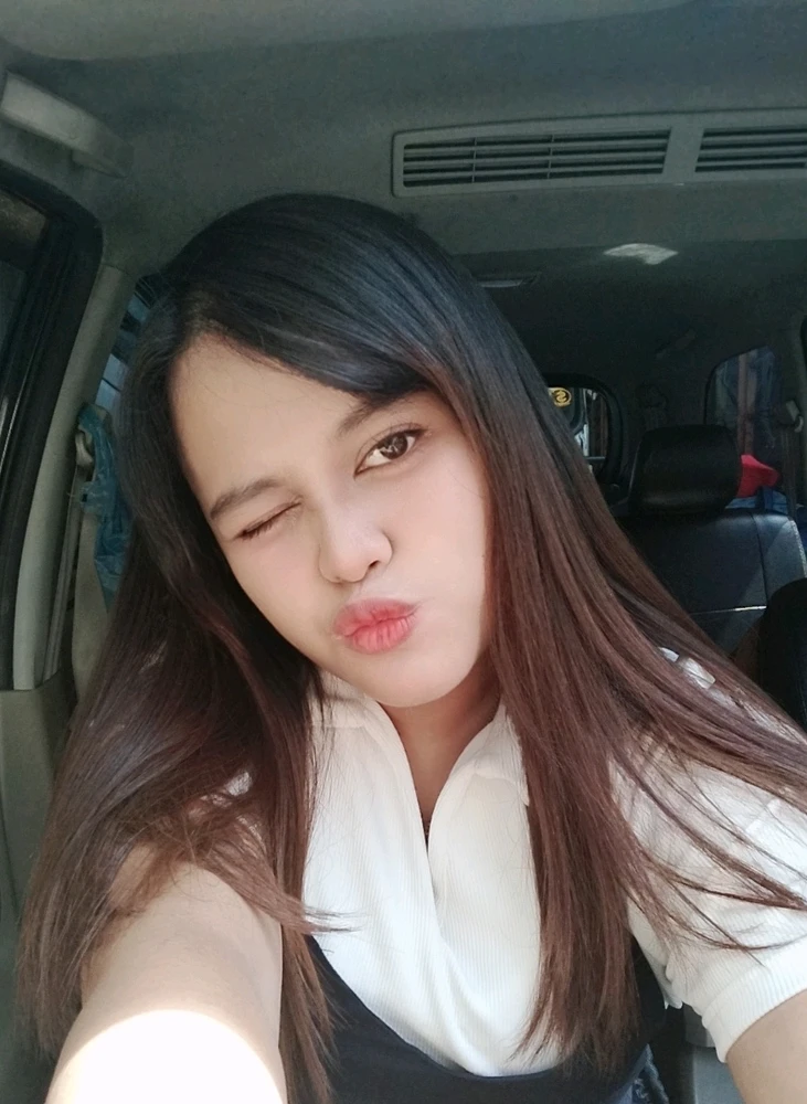 GIF na in-upload ni nilaa