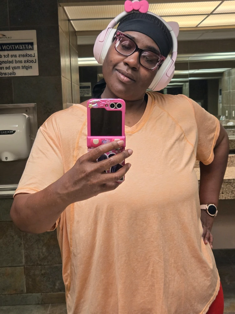 GIF yakaiswa naJasmine