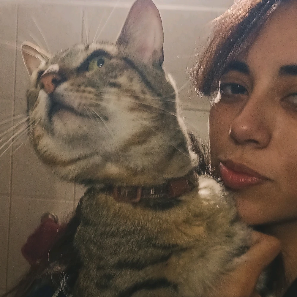 GIF diunggah ku Amanda