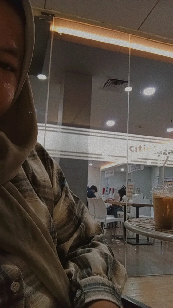 GIF uploaded by Ikaaa