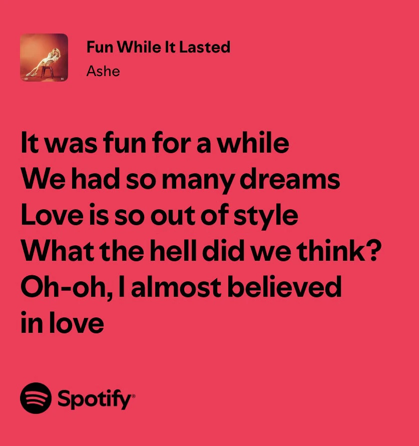 GIF wedi'i uwchlwytho gan Ratih