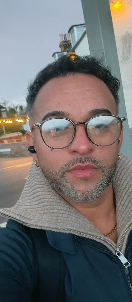 GIF diunggah dening Kayro castro