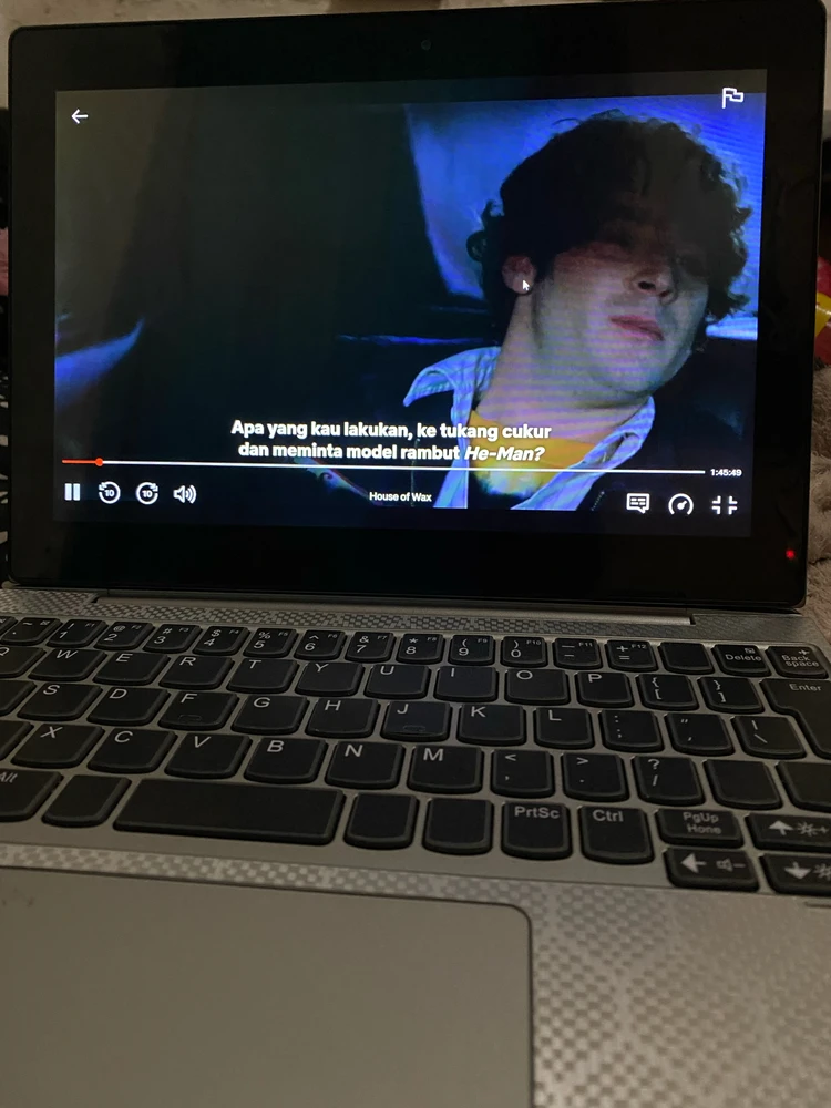 GIF uploaded by Daisy