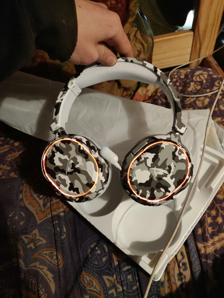 GIF được Cody tải lên