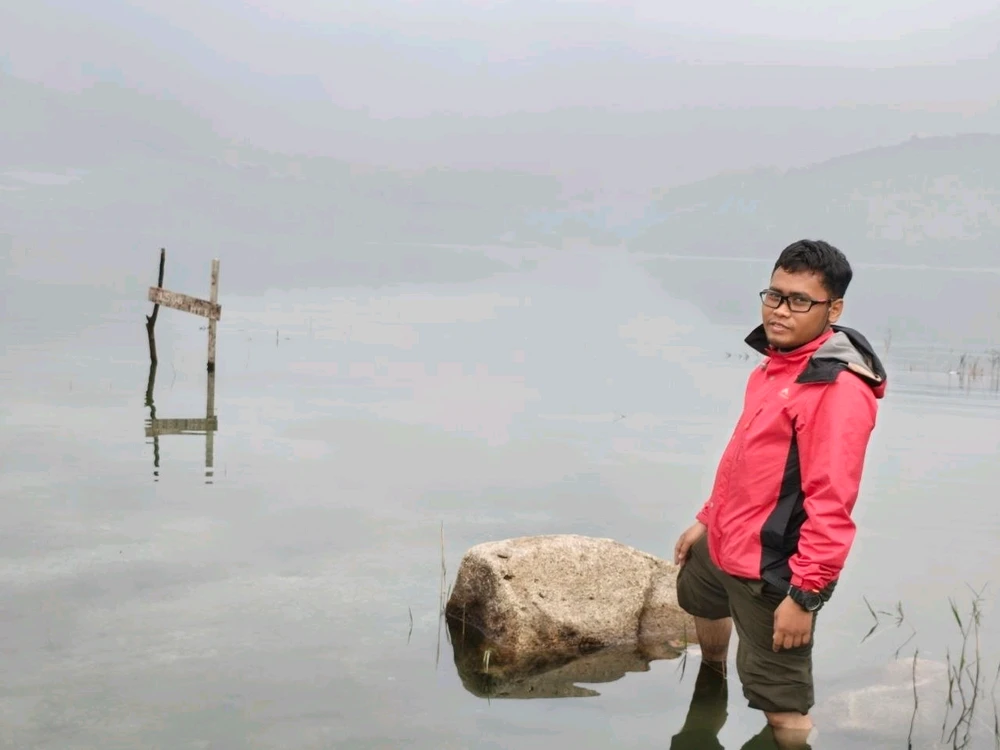 Imatge pujada per Ali Usman