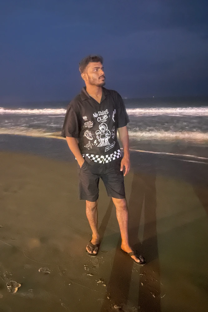 GIF ארויפגעלאדן דורך Satya