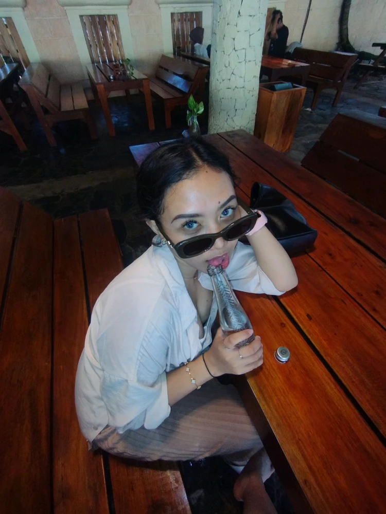 GIF na in-upload ni Noefay