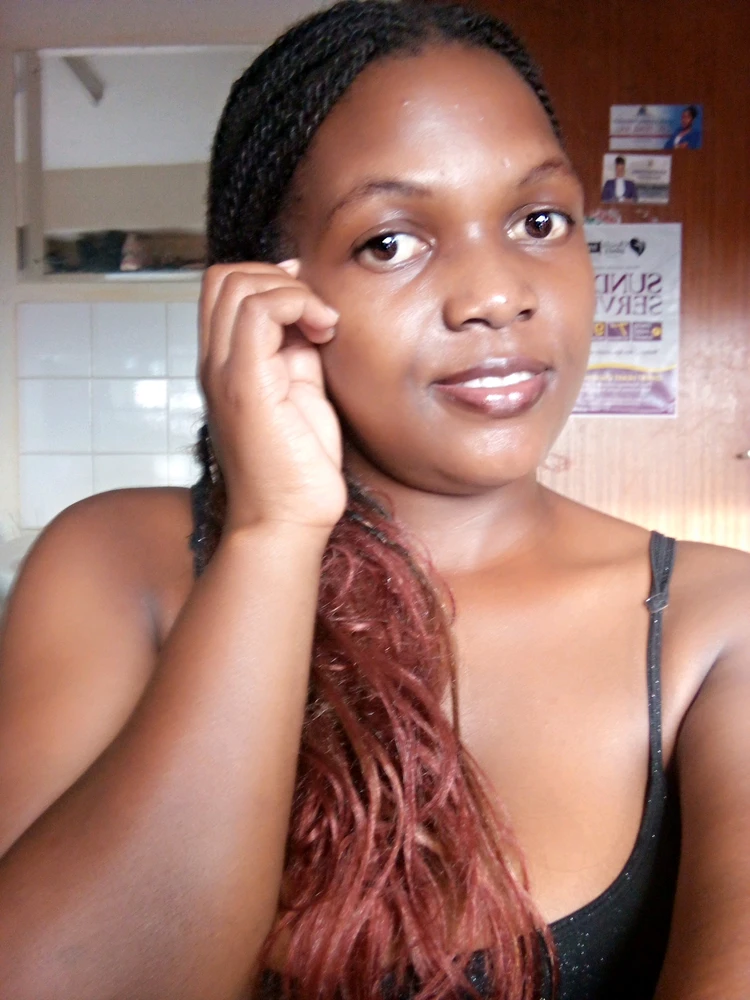 Pretty Pia erabiltzaileak igotako GIFa