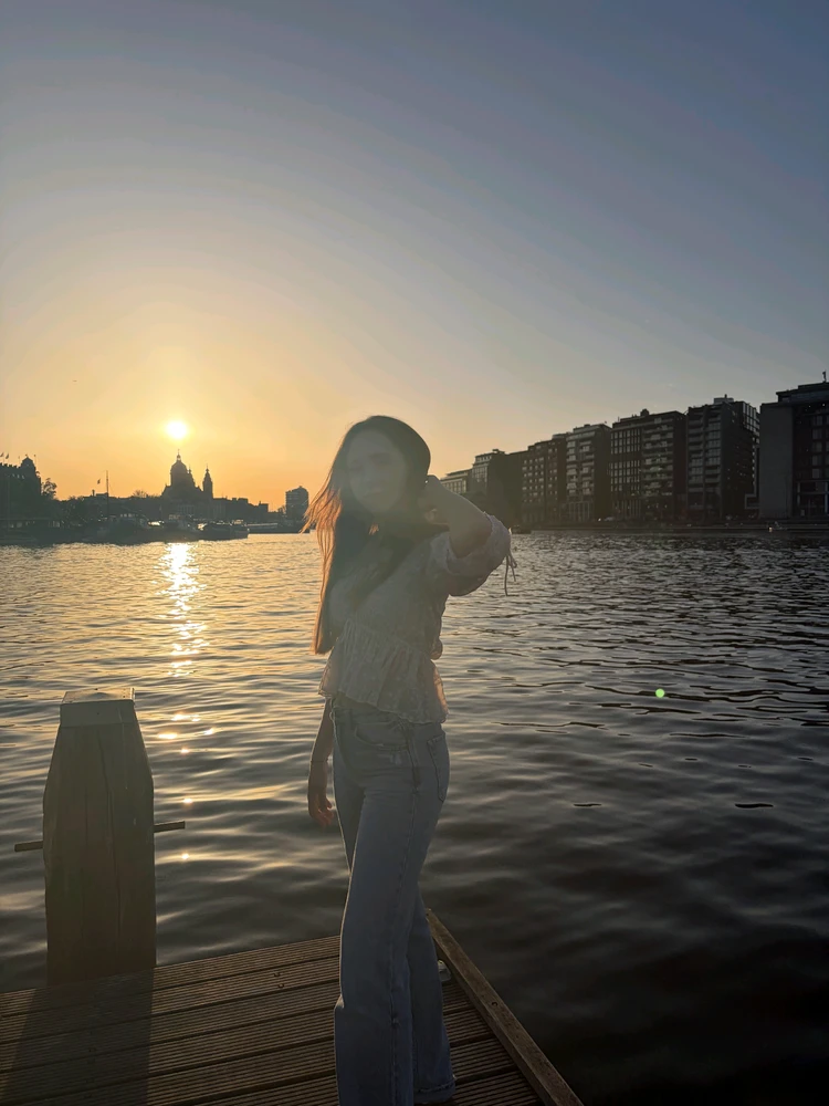 Sanja上传的GIF