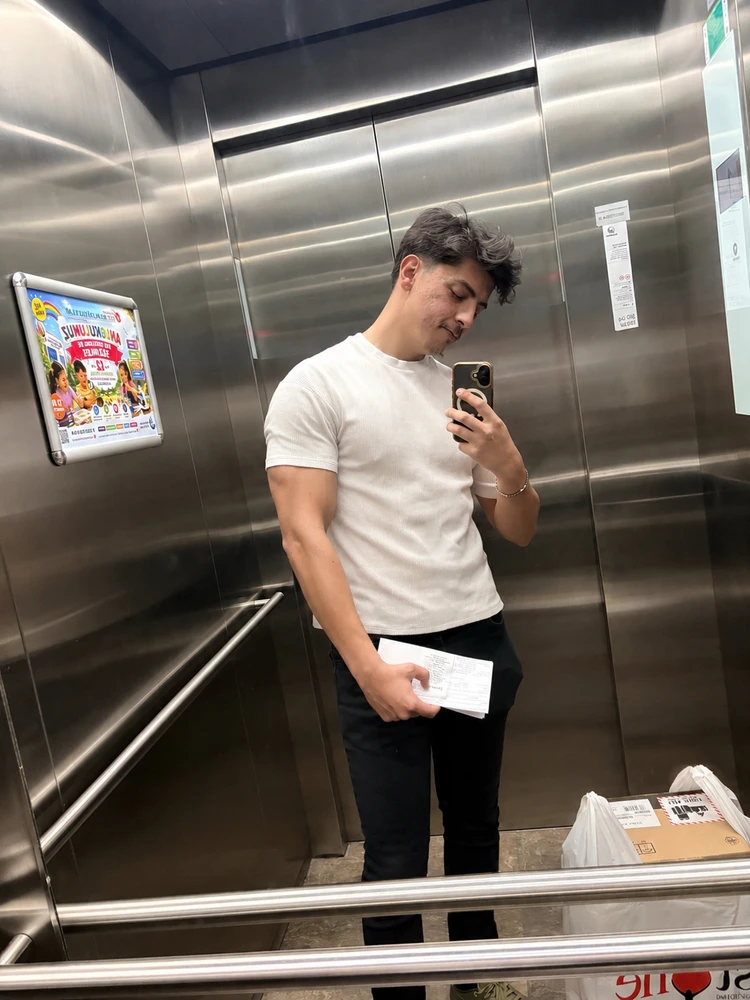 GIF pujat per Cihan