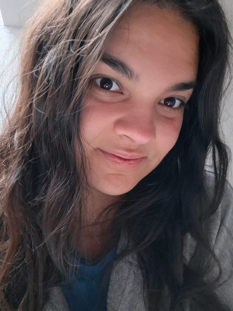 GIF uu soo galiyey Tatiana