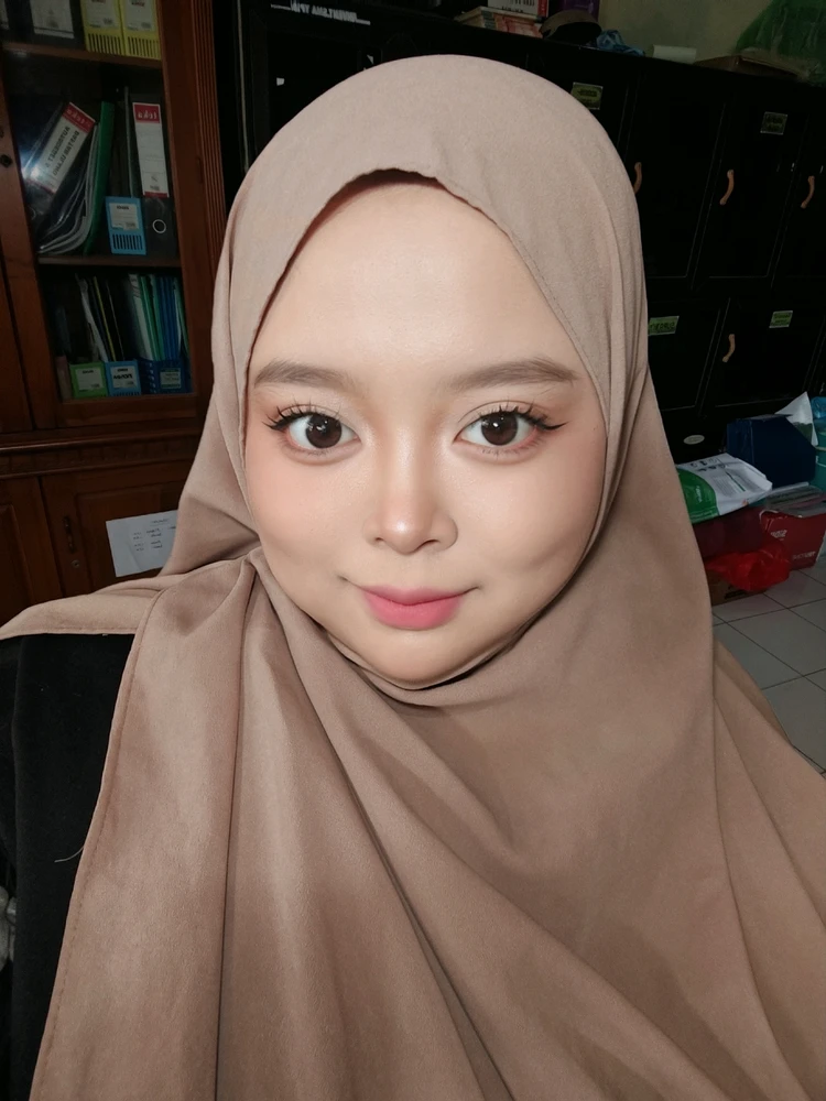 GIF uploaded by Alivia