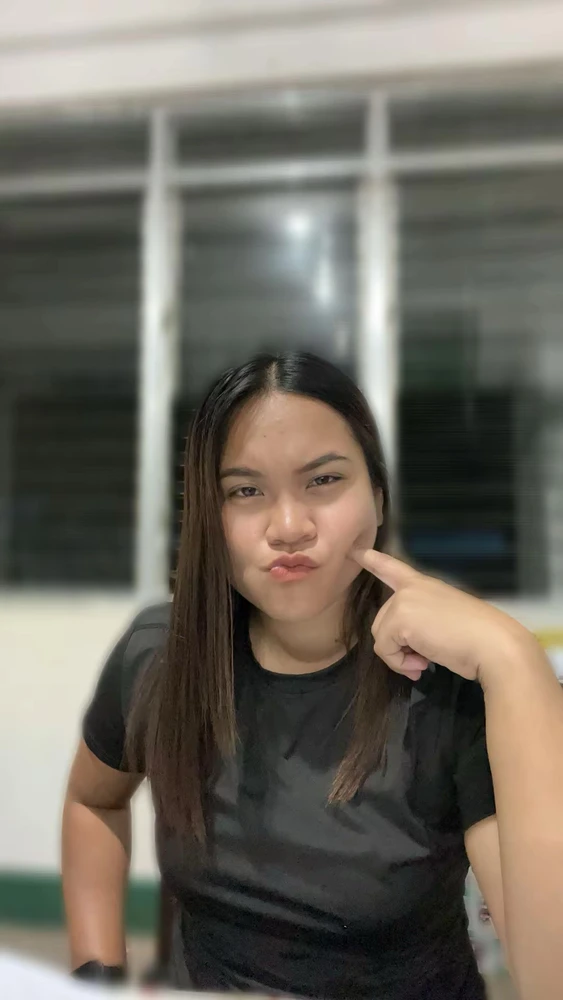 GIF uploaded by Ayren