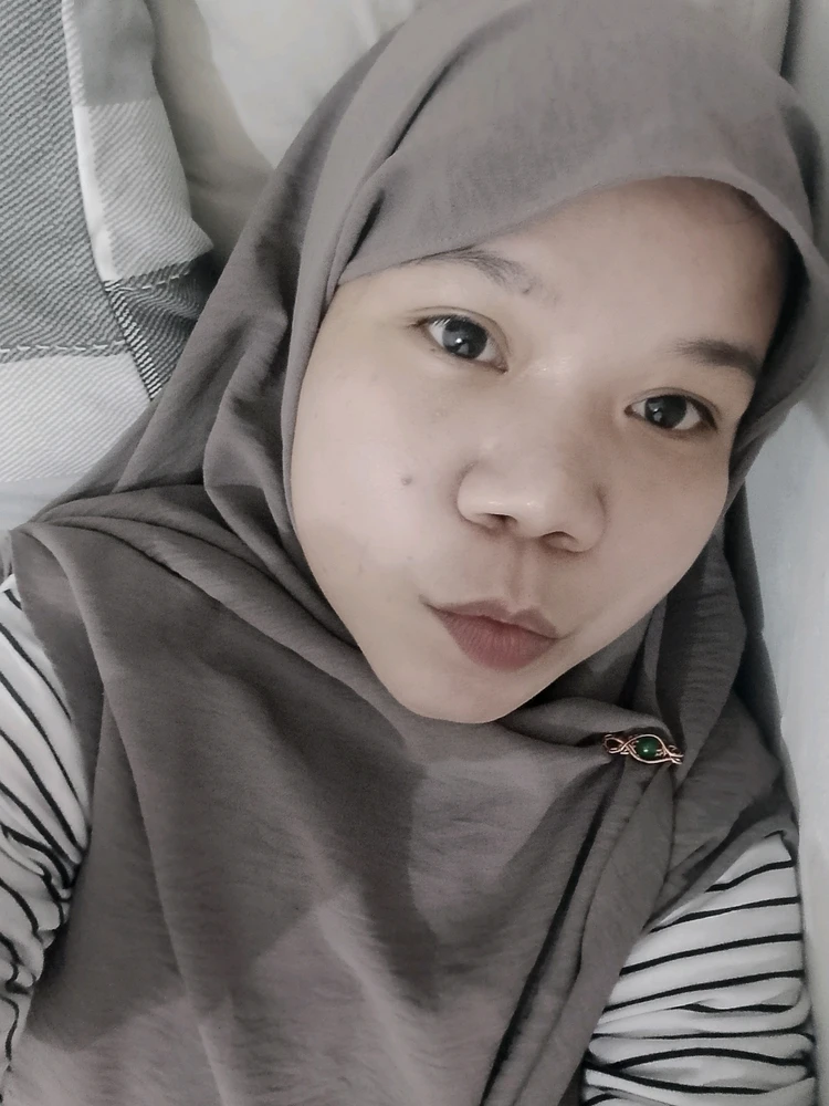 GIF uploaded by Fatma