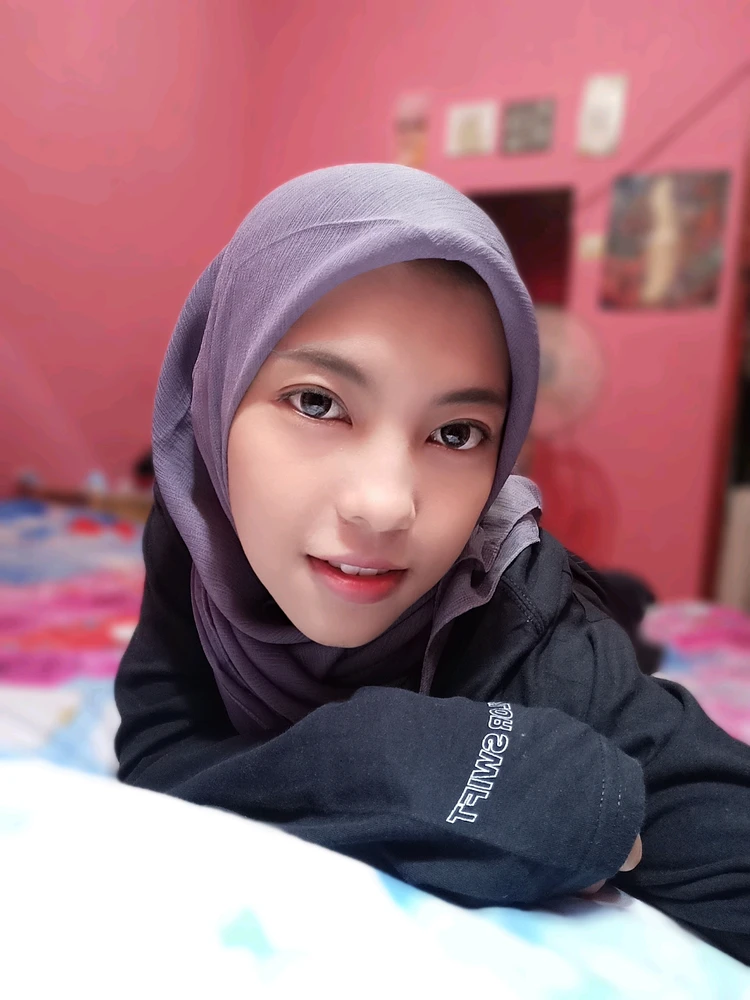 GIF uploaded by Tata
